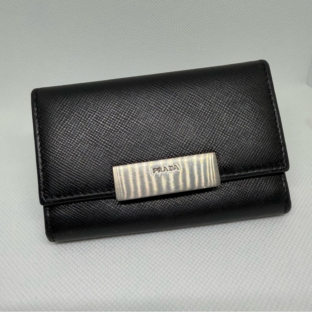 PRADA Key Holder Black Saffiano Leather Silvertone Snap - Picture 15 of 15